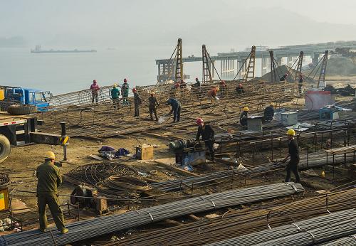 怎么设置抗震缝宽度